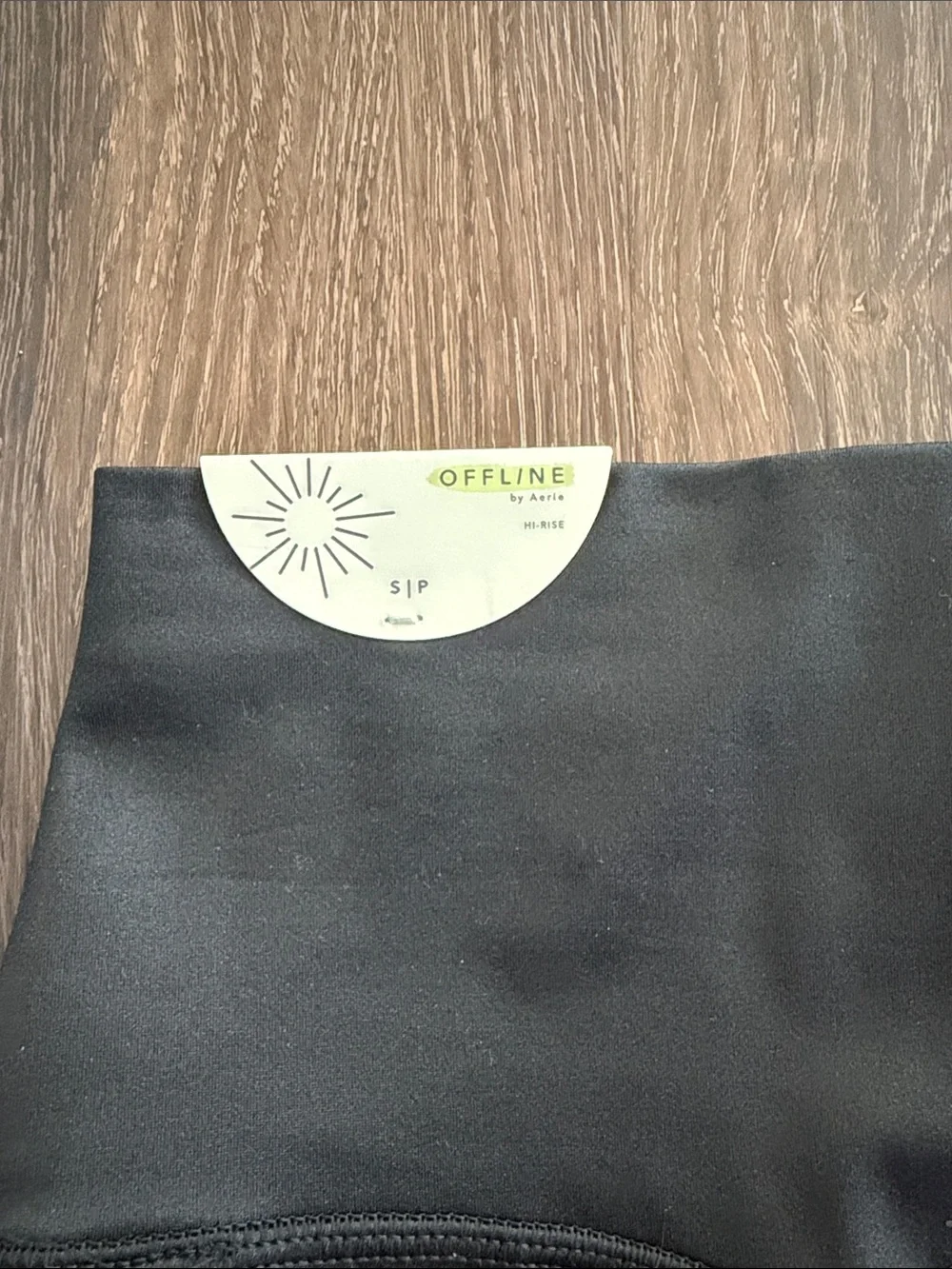 aerie Black Goals Gloss Biker shorts 4”